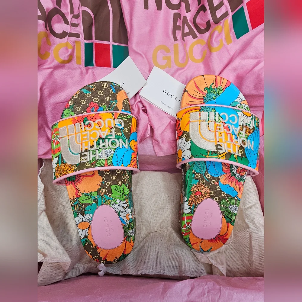 100% Authentic The north face x gucci slides - Picture 3 of 12
